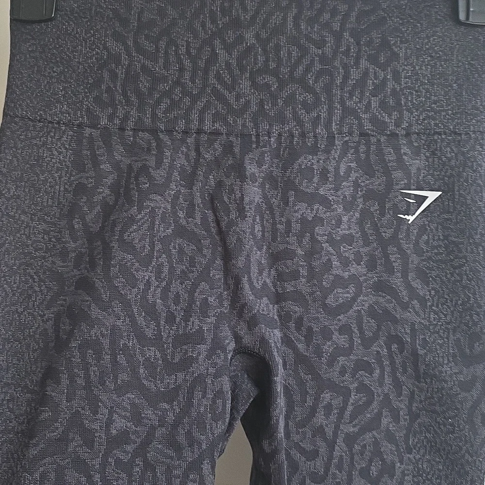 NWOT Gymshark Charcoal Patterned Cheetah Biker Workout Shorts Size Small #g115